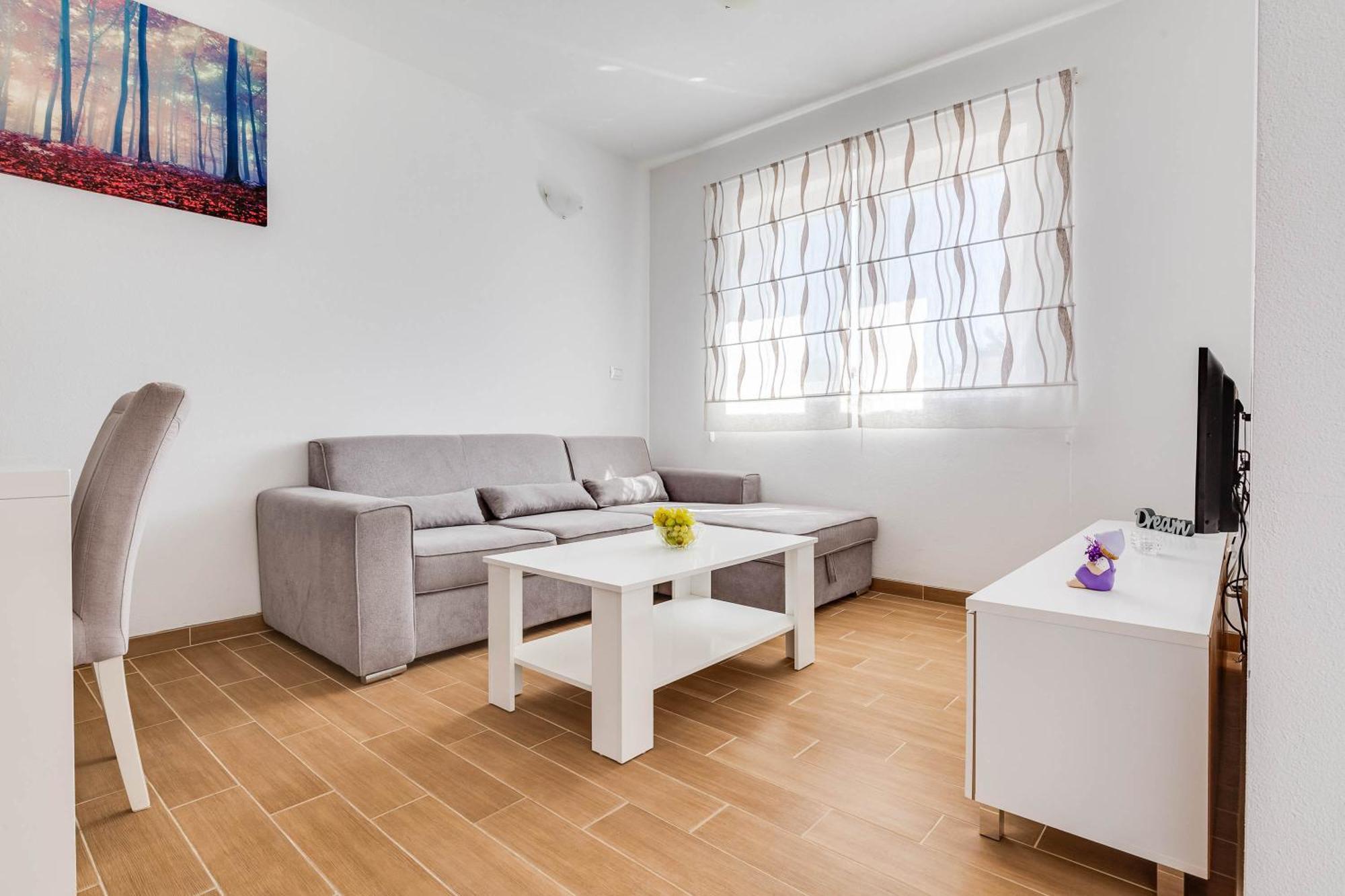 Apartmani Pocrnic Pakoštane Esterno foto