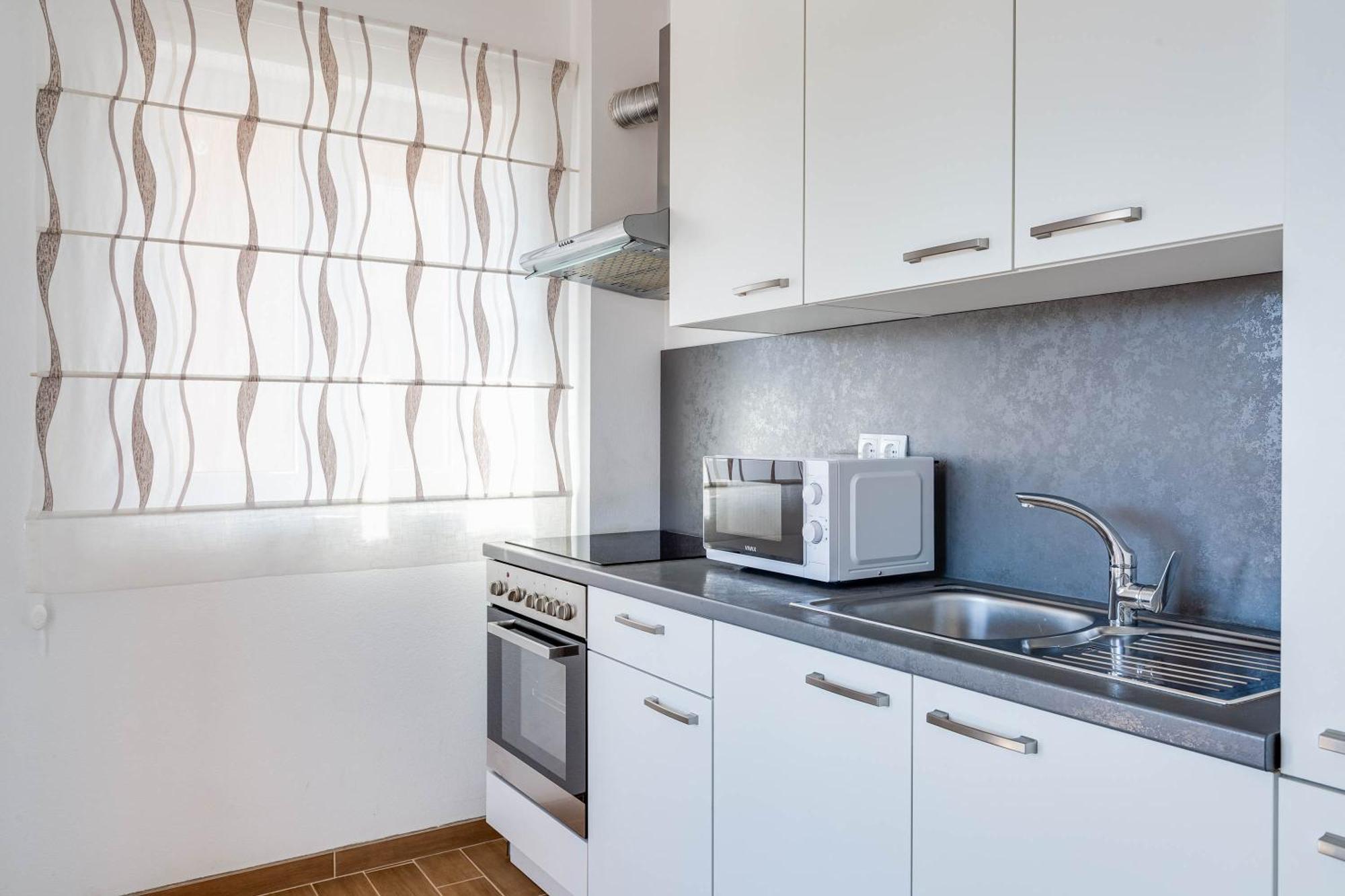 Apartmani Pocrnic Pakoštane Esterno foto